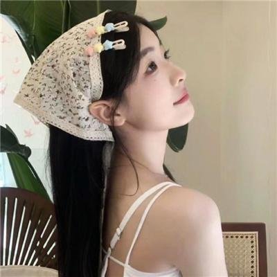 白桦林中的哨所